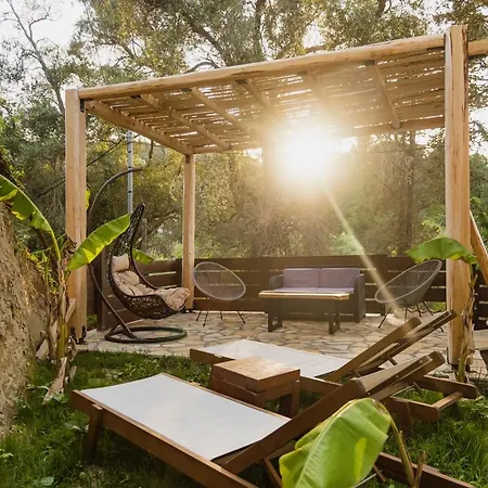 Philippos Semesterbostad *