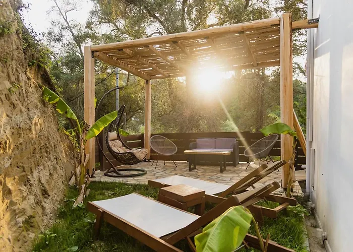 Philippos Feriehus *